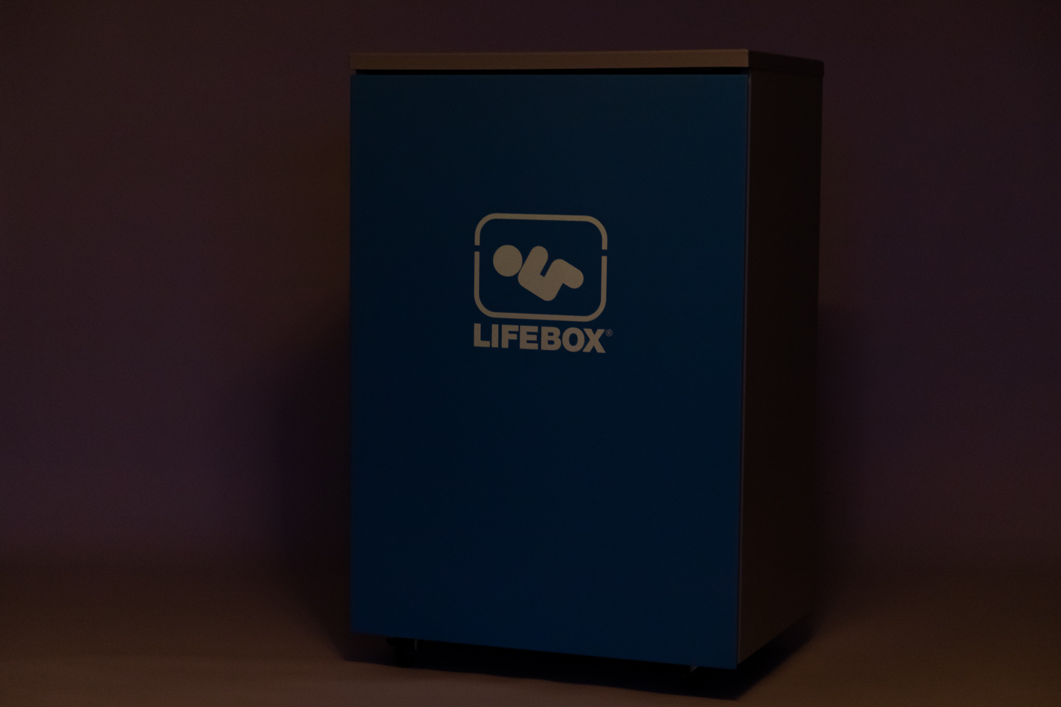 Zustellmöbel von NeoRescue zur Lagerung der Lifebox